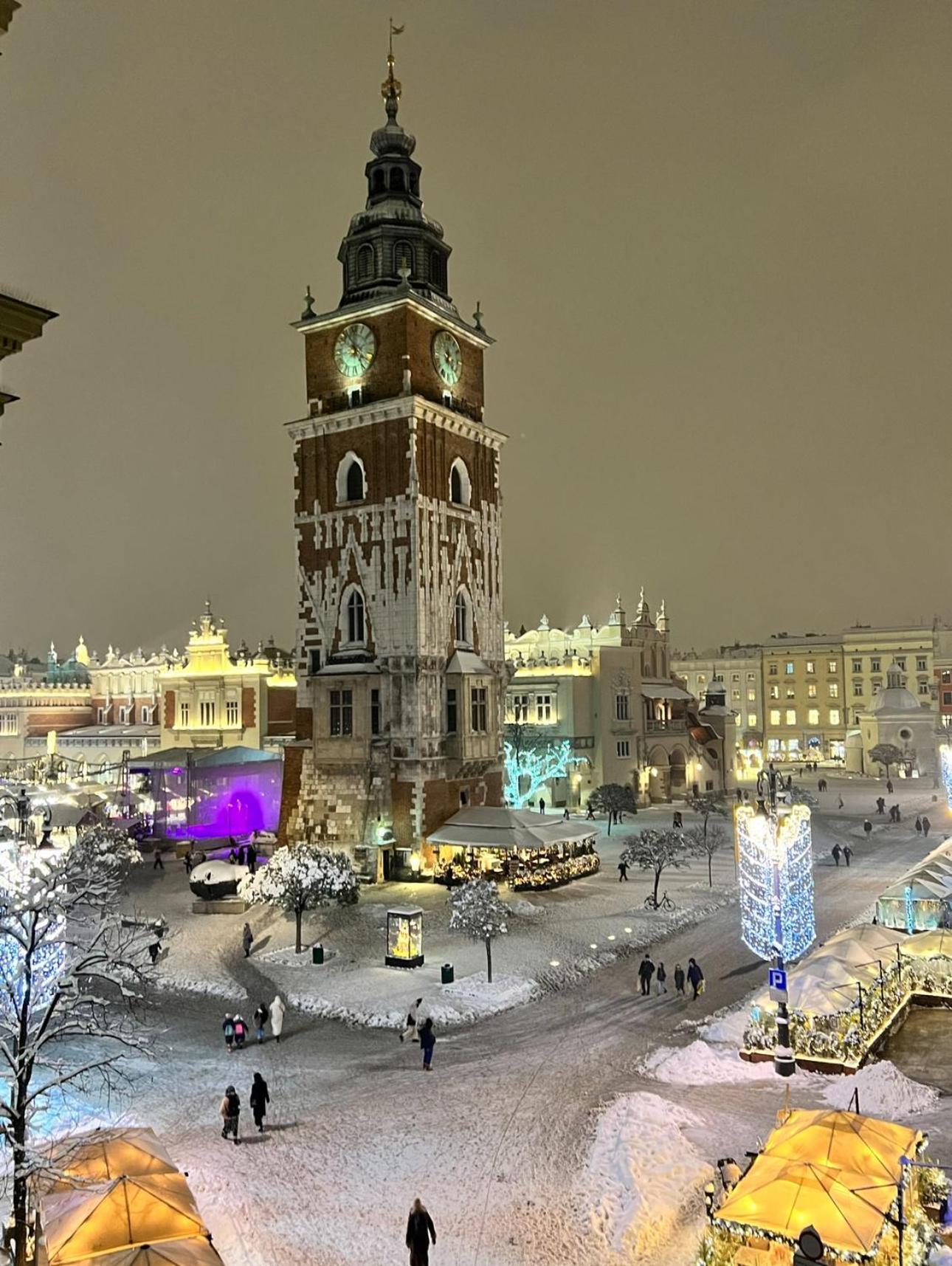 Main Square Apartments Sylvi Cracovia Exterior foto
